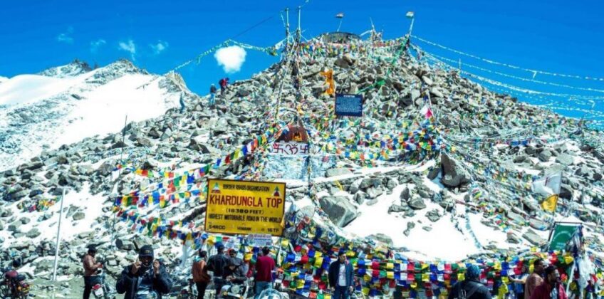Khardung-la-pass-1140×530